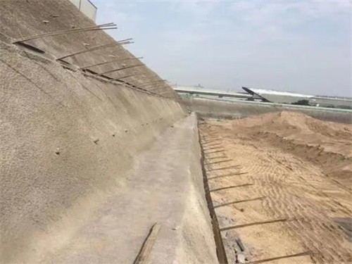 喀什河道边坡加固